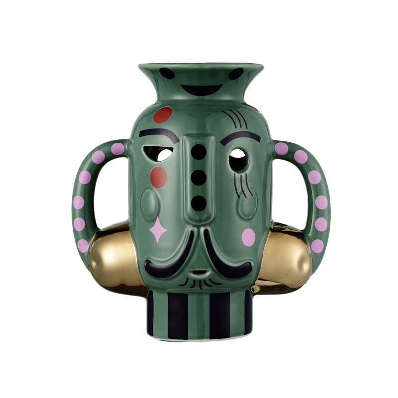 King Vase17